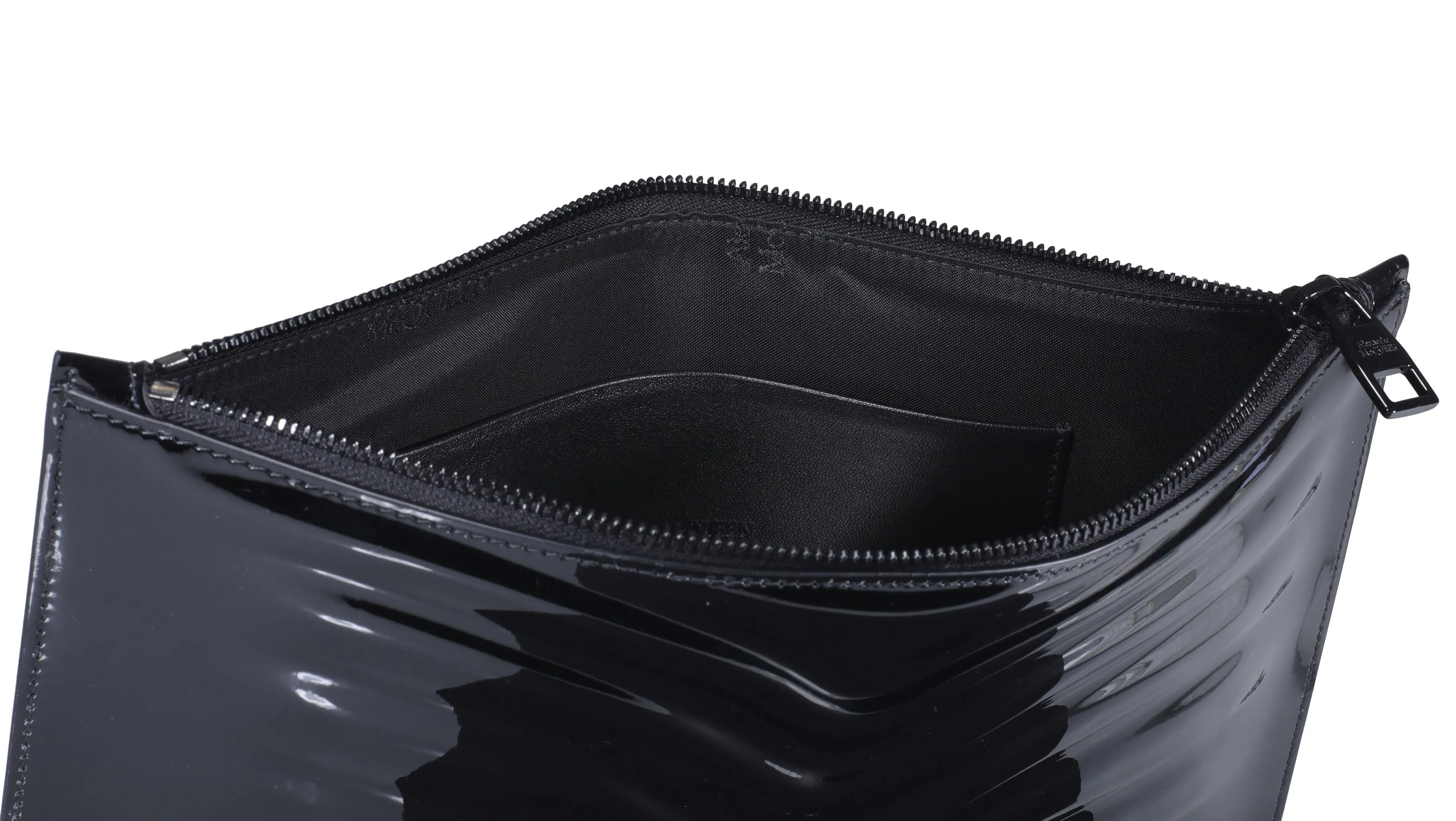 Alexander McQueen Wave Detailed Zipped Pouch