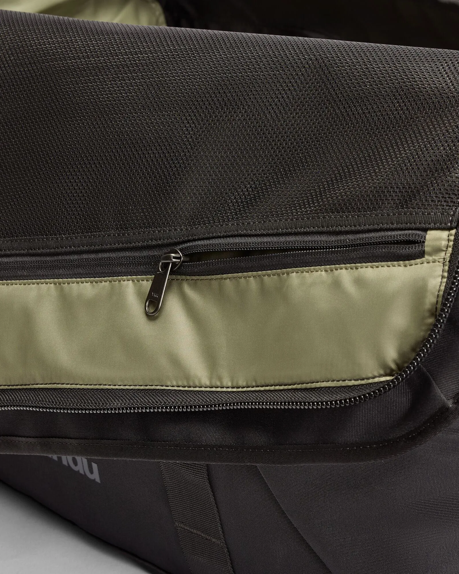 Indus Base Duffel - 50L - Black Stingray
