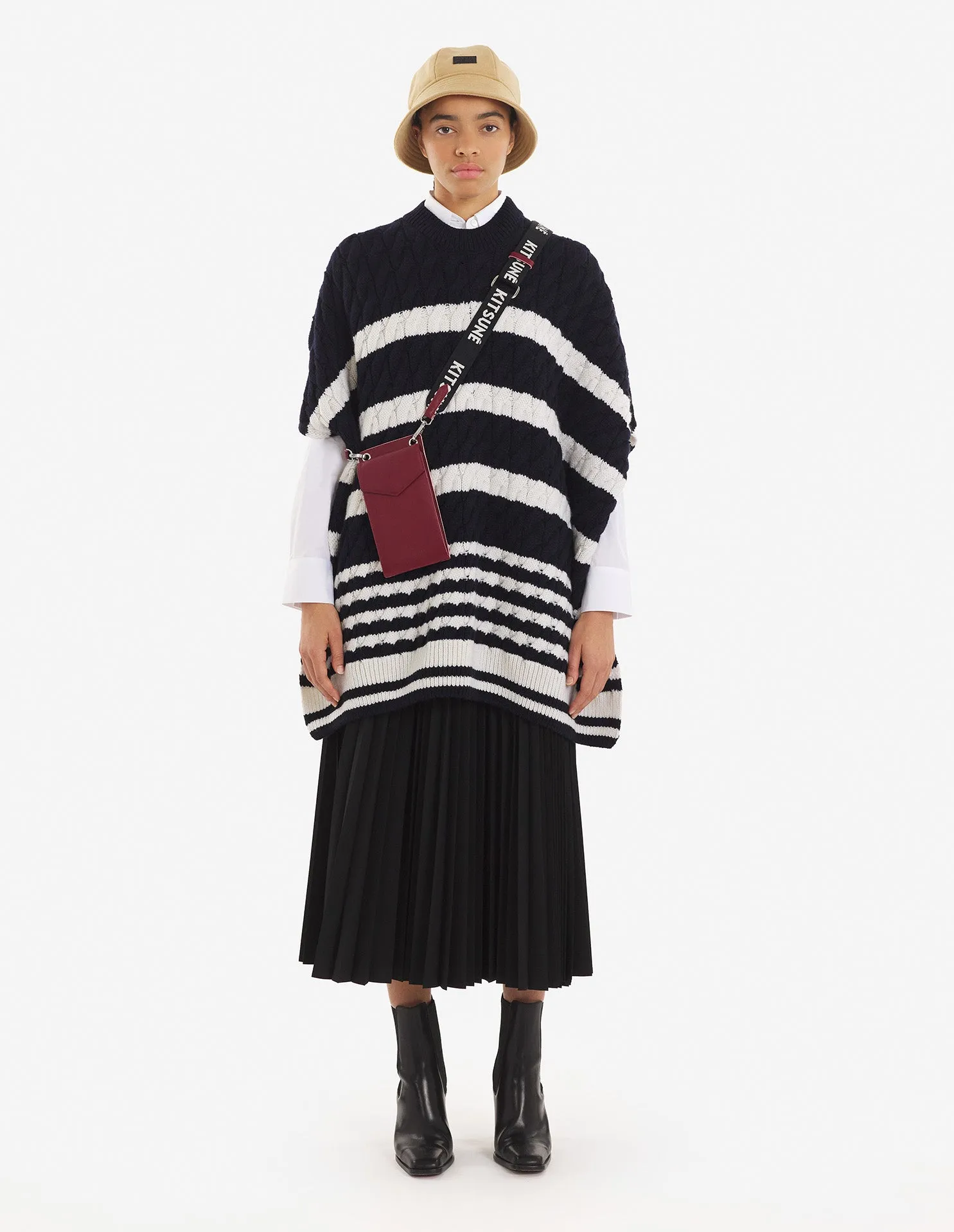 MAISON KITSUNÉ NECK POUCH WINE LEES